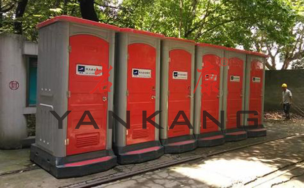 移動廁所吹塑機