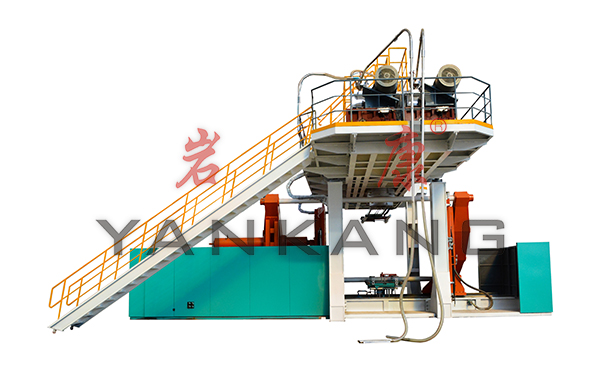 移動廁所吹塑機