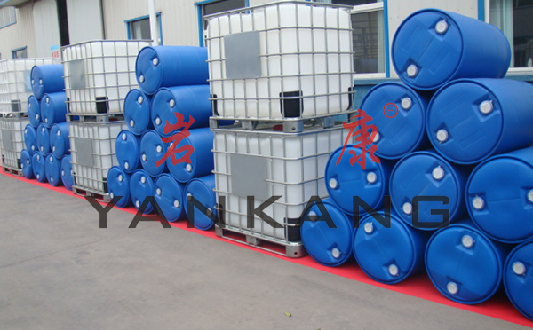 巖康中空吹塑機在工業中的應用