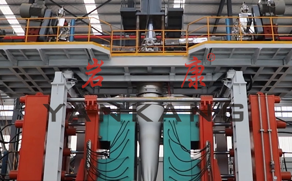 全自動中空吹塑機生產(chǎn)原理及生產(chǎn)過程 全自動中空吹塑機生產(chǎn)原理及生產(chǎn)過程