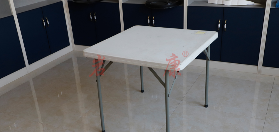 巖康桌面板吹塑機(jī)生產(chǎn)設(shè)備 桌面板吹塑機(jī)生產(chǎn)設(shè)備價(jià)格