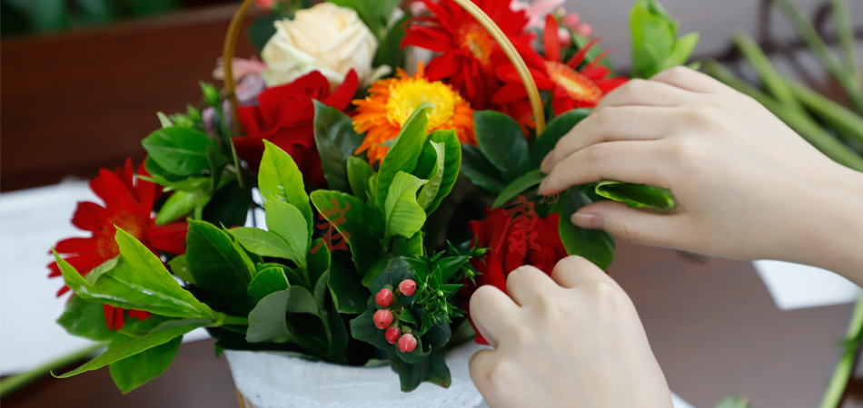 巖康舉辦藝術(shù)插花活動(dòng) 巖康舉辦藝術(shù)插花活動(dòng)